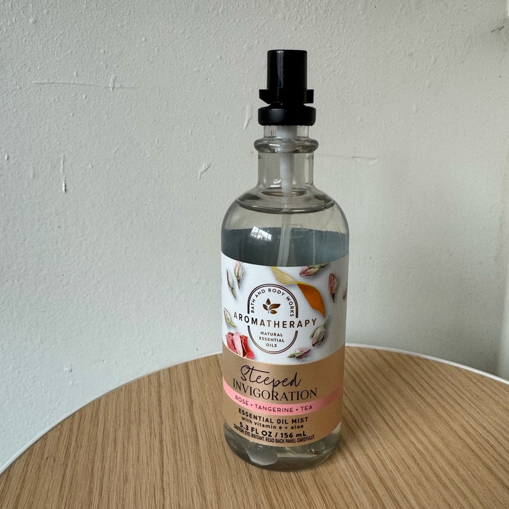 Bath and body works rose tangerine and tea essential oil mist